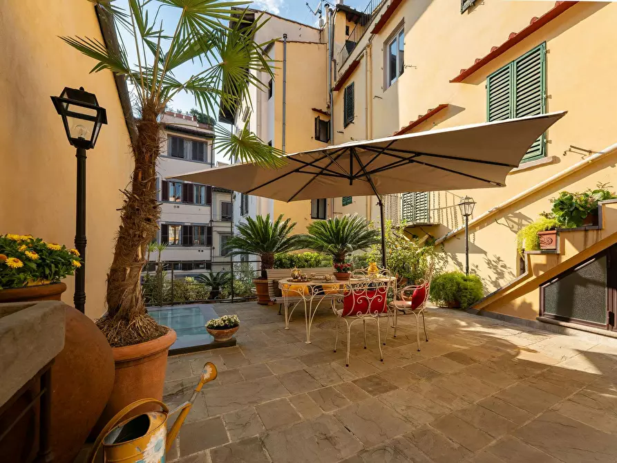 Immagine 6 di Appartamento in affitto  in Piazza Santa Maria in Campo a Firenze