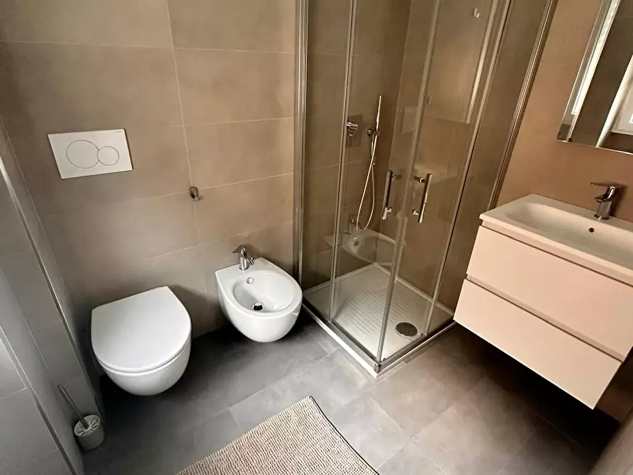 Immagine 3 di Camera in affitto  in Via Clisio a Roma