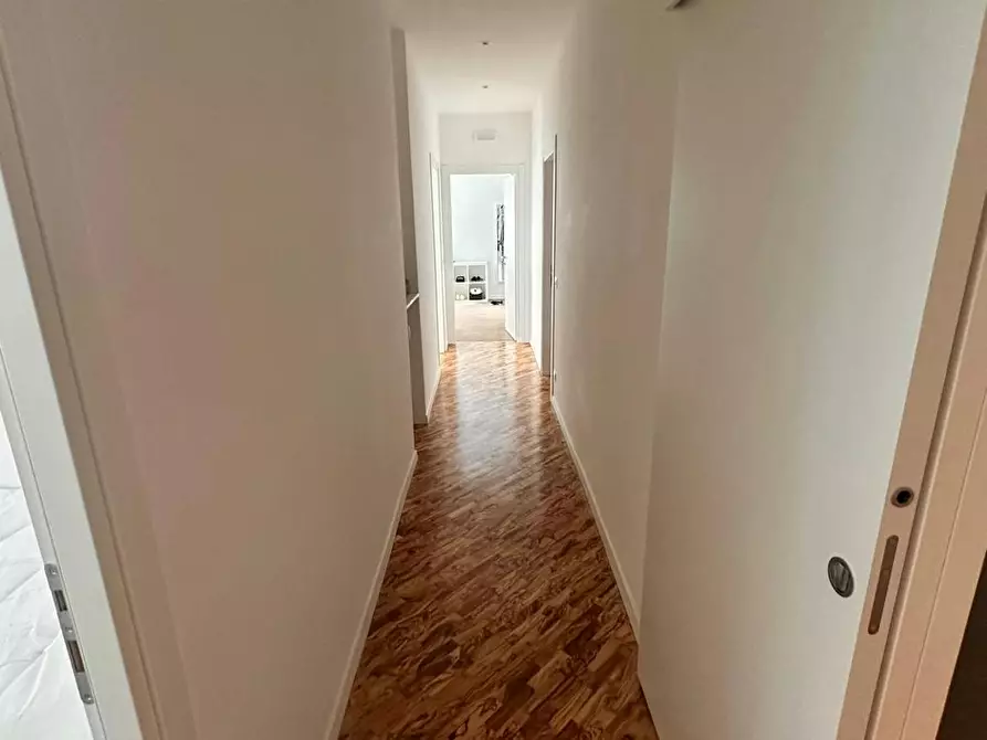 Immagine 4 di Camera in affitto  in Via Clisio a Roma