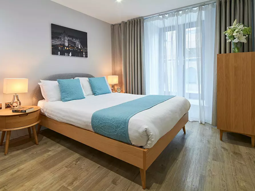 Immagine 8 di Appartamento in affitto  in Great Tower Street a 