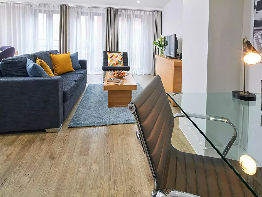 Immagine 5 di Appartamento in affitto  in Great Tower Street a 