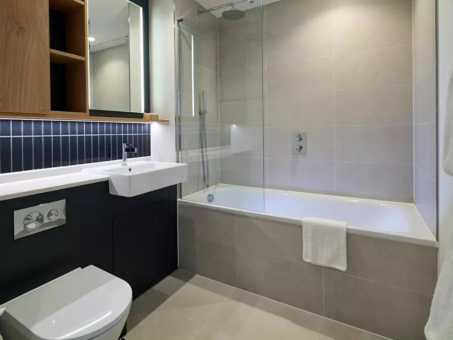Immagine 8 di Appartamento in affitto  in Aviator Drive a Brent