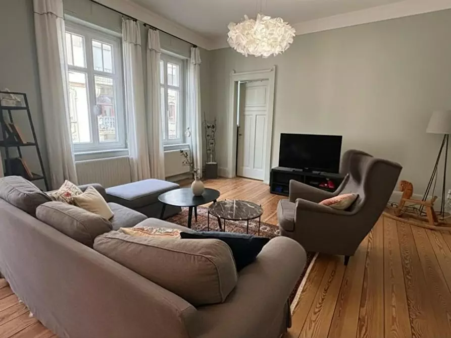 Immagine 5 di Appartamento in affitto  in Rue de Thann a Strasbourg