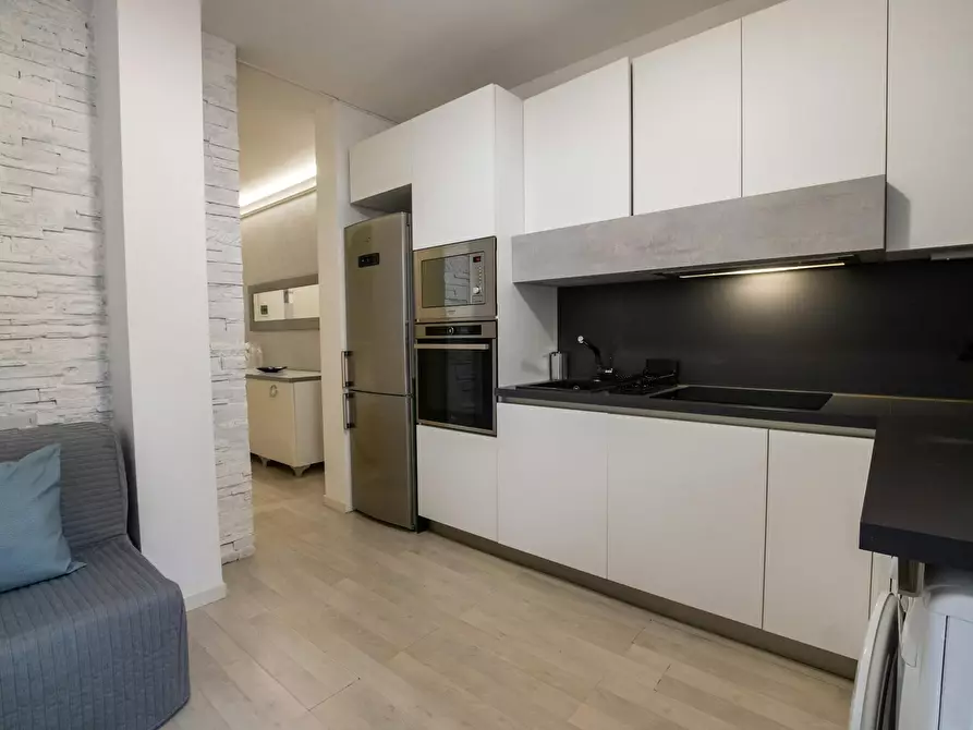 Immagine 8 di Appartamento in affitto  in Via Emilia Ponente a Bologna