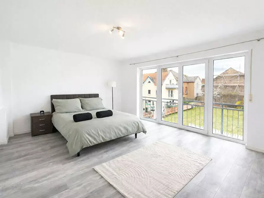 Immagine 4 di Casa indipendente in affitto  in Hauptstraße a Oestrich-Winkel