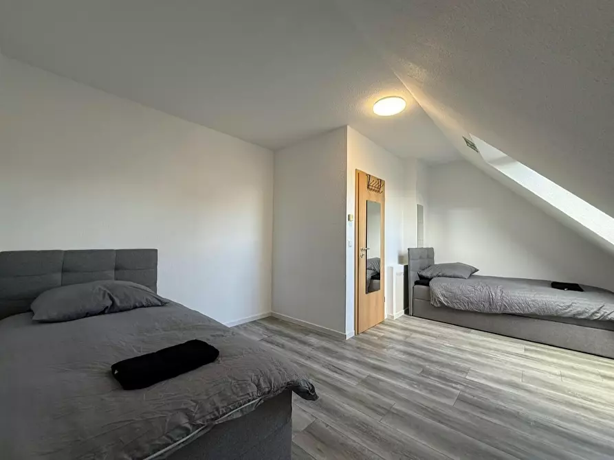 Immagine 10 di Casa indipendente in affitto  in Hauptstraße a Oestrich-Winkel