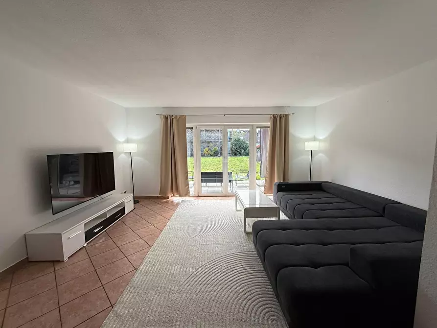 Immagine 3 di Casa indipendente in affitto  in Hauptstraße a Oestrich-Winkel