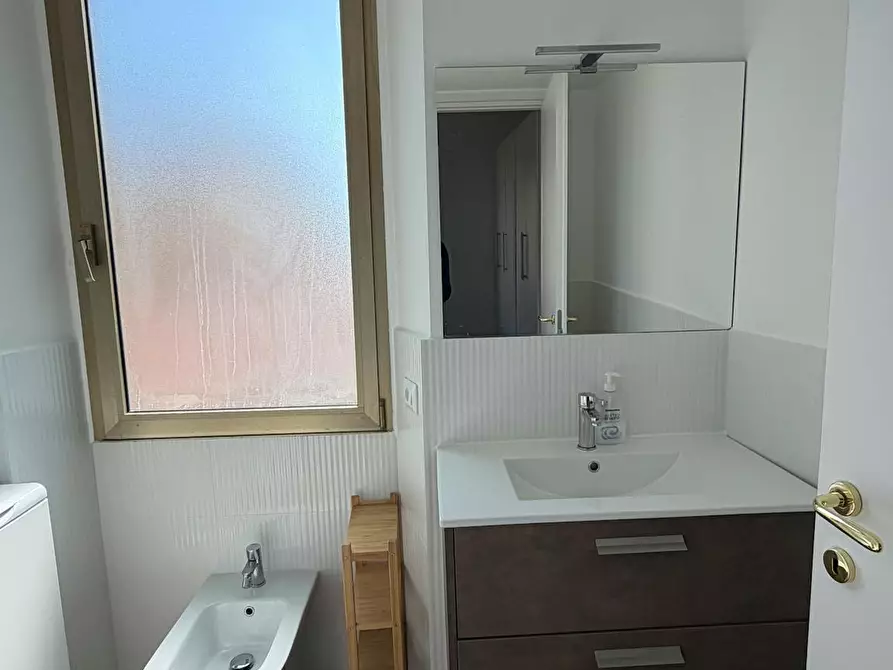 Immagine 9 di Casa indipendente in affitto  in Via Ascanio Sforza a Milano