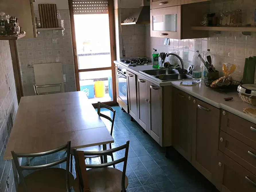 Immagine 8 di Camera in affitto  in Via Piave a Sassari