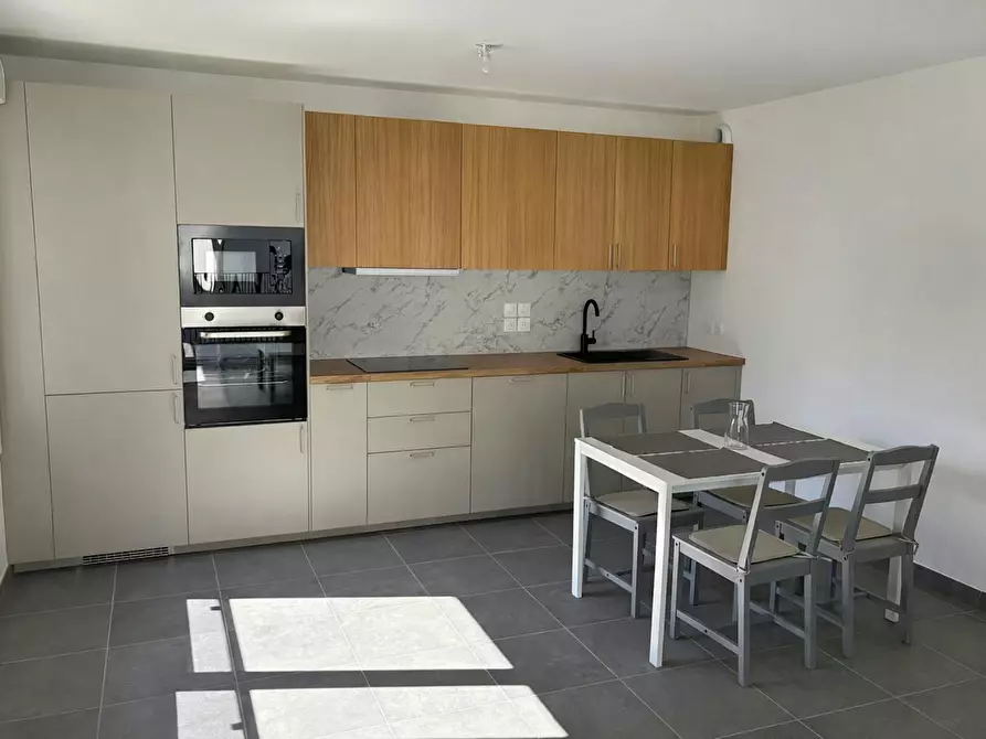 Immagine 1 di Appartamento in affitto  in Avenue Jules Ferry a Marin