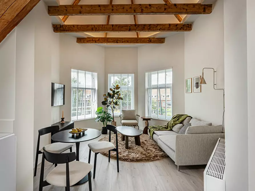 Immagine 1 di Appartamento in affitto  in Laan van Nieuw Oosteinde a Voorburg