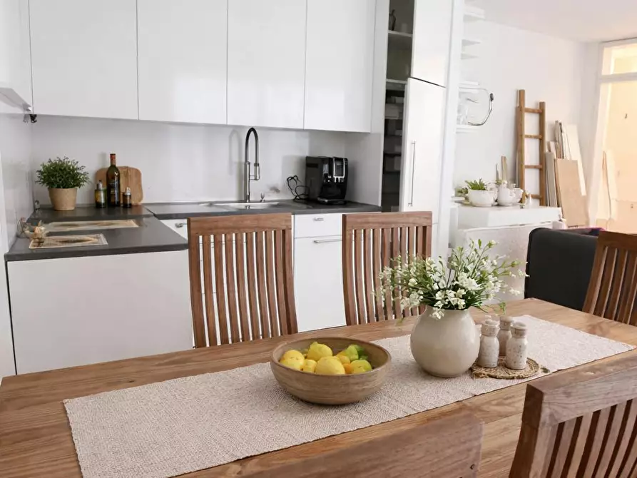 Immagine 3 di Appartamento in affitto  in Liselotte-Herrmann-Straße a Berlin