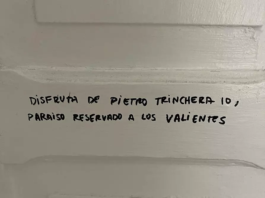 Immagine 7 di Camera in affitto  in Via dei Tribunali a Napoli