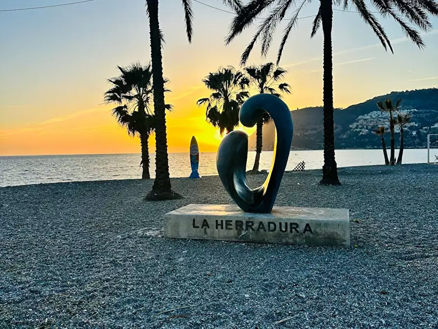 Immagine 2 di Appartamento in affitto  in Avenida Marina del Este a Almuñecar