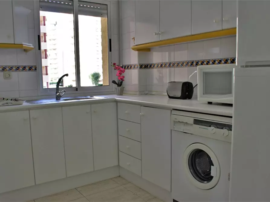Immagine 6 di Appartamento in affitto  in Calle Concha Espina a Punta Prima