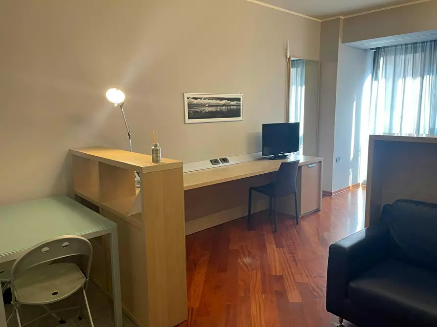 Immagine 5 di Appartamento in affitto  in Via Madama Cristina a Torino