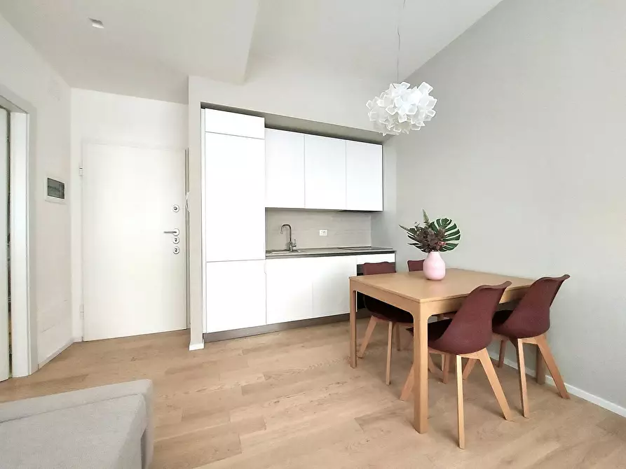 Immagine 1 di Appartamento in affitto  in Via Giovanni Battista Piranesi a Milano