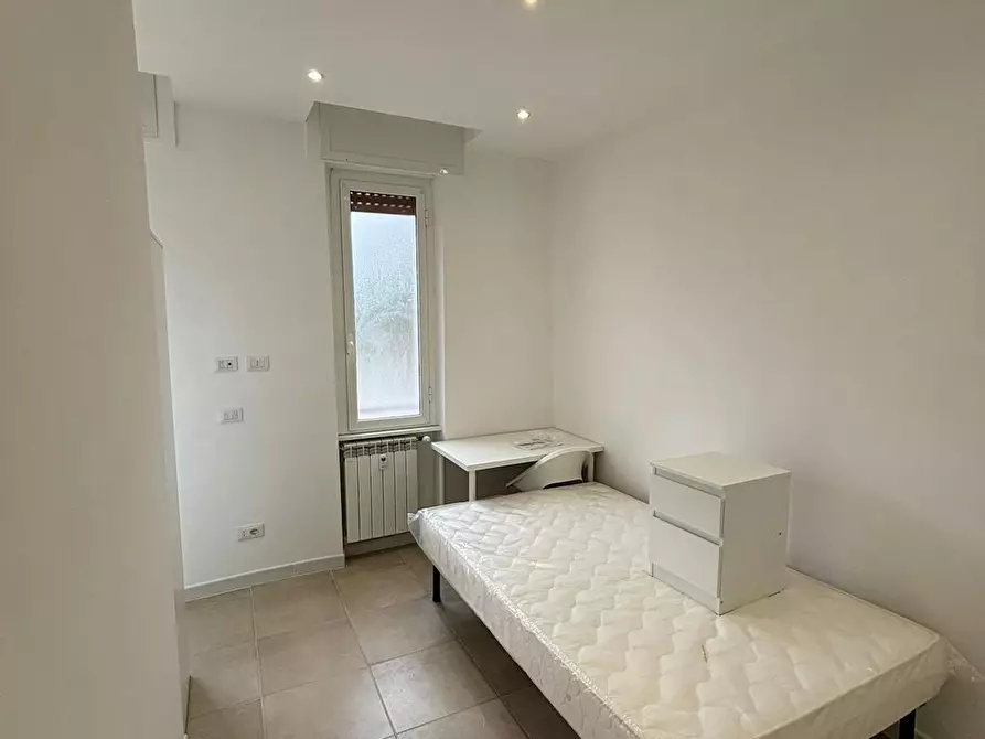 Immagine 10 di Appartamento in affitto  in Via Benadir a Roma