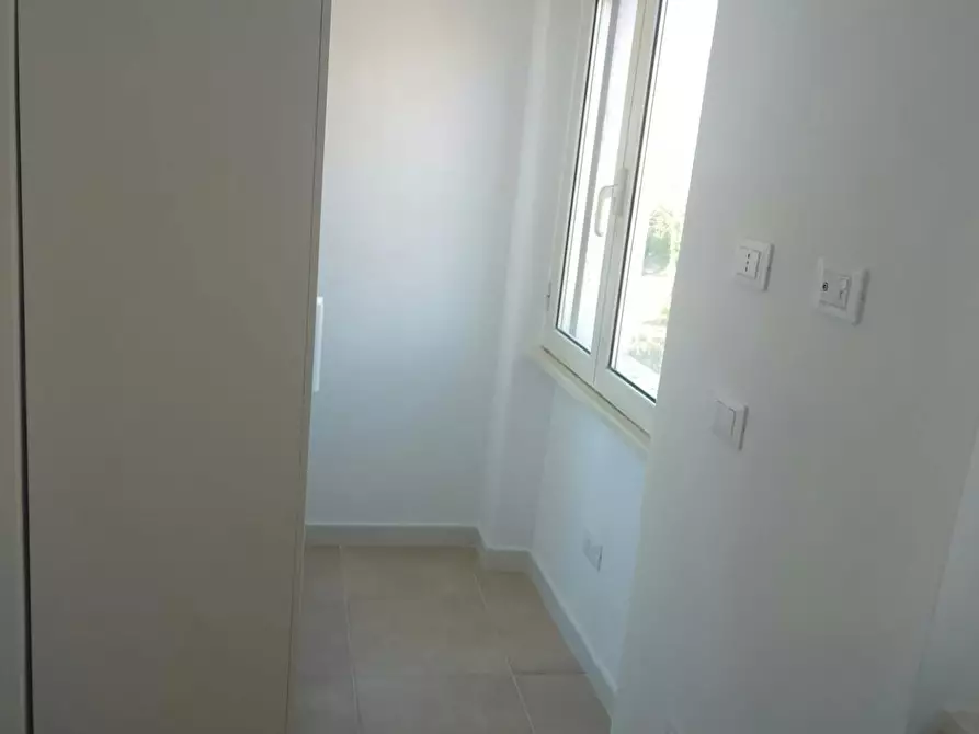 Immagine 1 di Appartamento in affitto  in Via Benadir a Roma