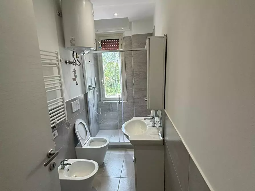 Immagine 10 di Appartamento in affitto  in Via Benadir a Roma