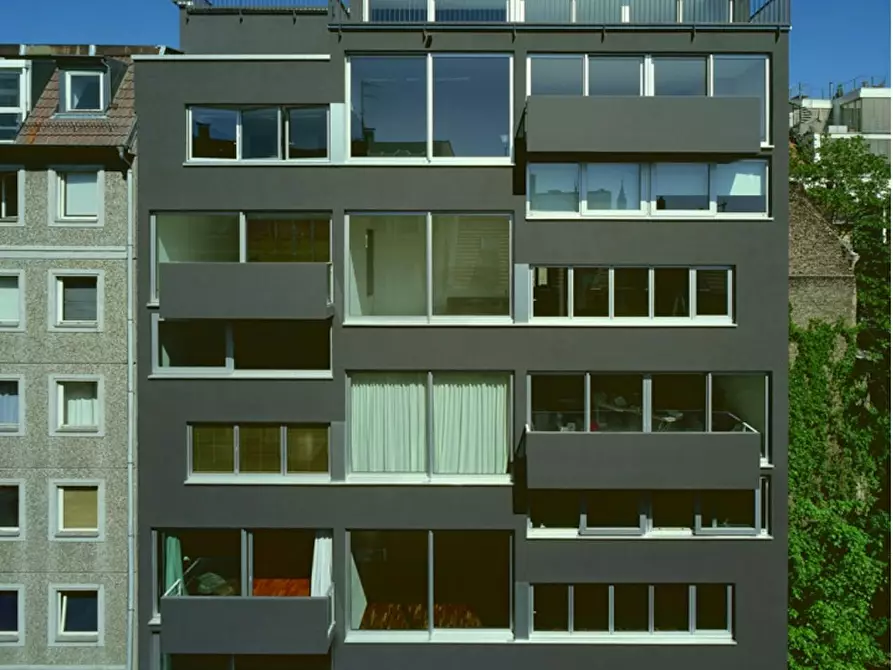 Immagine 1 di Appartamento in affitto  in Linienstraße a Berlin