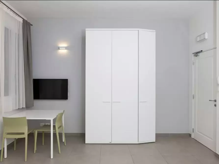 Immagine 6 di Appartamento in affitto  in Viale Cirene a Milano