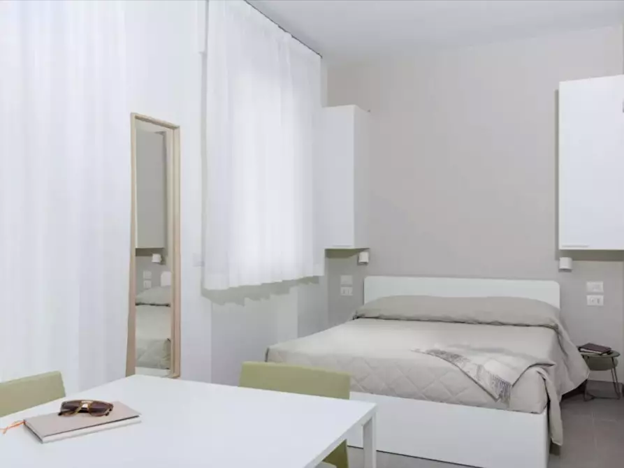 Immagine 9 di Appartamento in affitto  in Viale Cirene a Milano