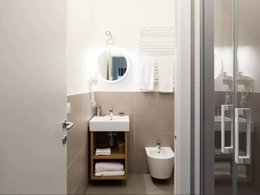Immagine 9 di Appartamento in affitto  in Viale Cirene a Milano