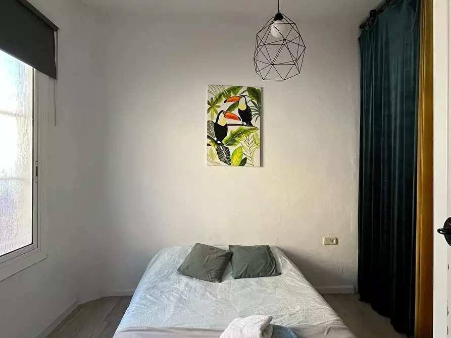 Immagine 4 di Casa indipendente in affitto  in Passatge del Taulat a Barcelona