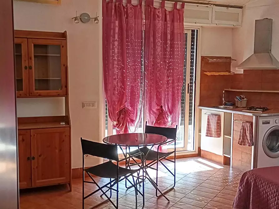 Immagine 10 di Appartamento in affitto  in Via Nuova Marina a Napoli