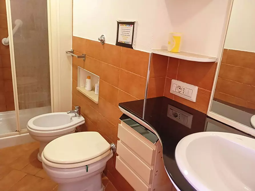 Immagine 3 di Appartamento in affitto  in Via Nuova Marina a Napoli