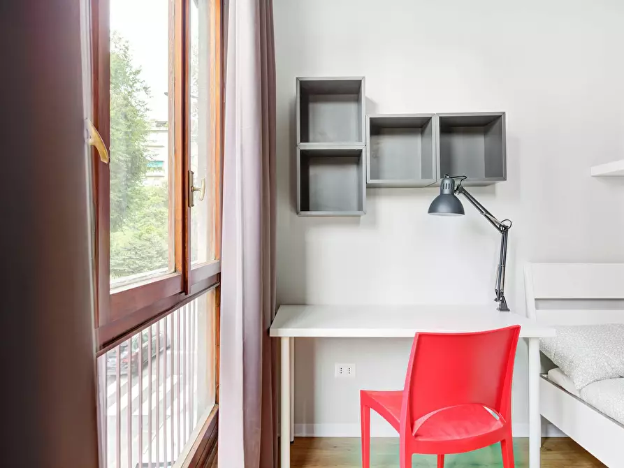 Immagine 3 di Camera in affitto  in Via Stromboli a Milano