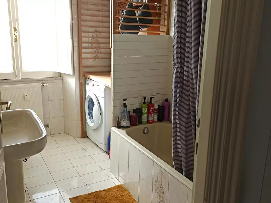 Immagine 5 di Camera in affitto  in Viale di Trastevere a Roma