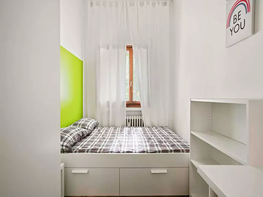 Immagine 1 di Camera in affitto  in Via delle Forze Armate a Milano