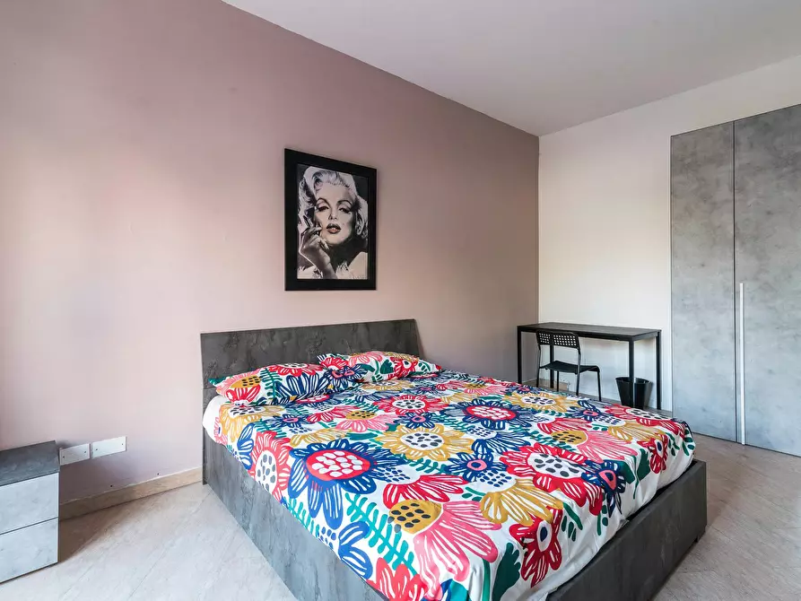 Immagine 4 di Camera in affitto  in Via Mac Mahon a Milano