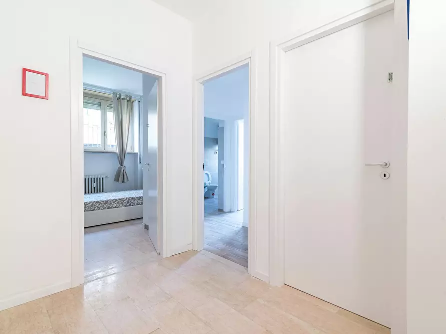 Immagine 6 di Camera in affitto  in Via Mac Mahon a Milano