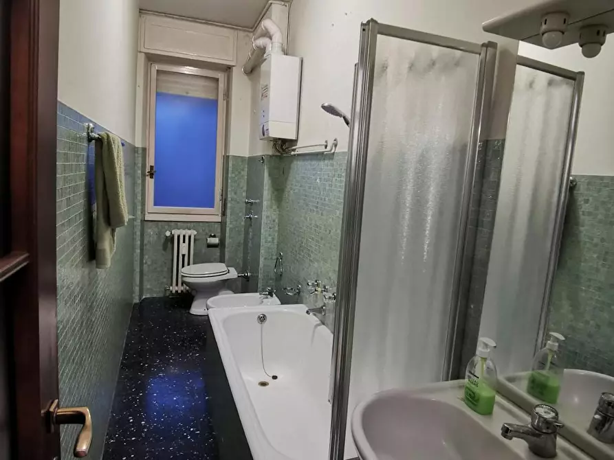 Immagine 9 di Camera in affitto  in Via Privata Renzo e Lucia a Milano