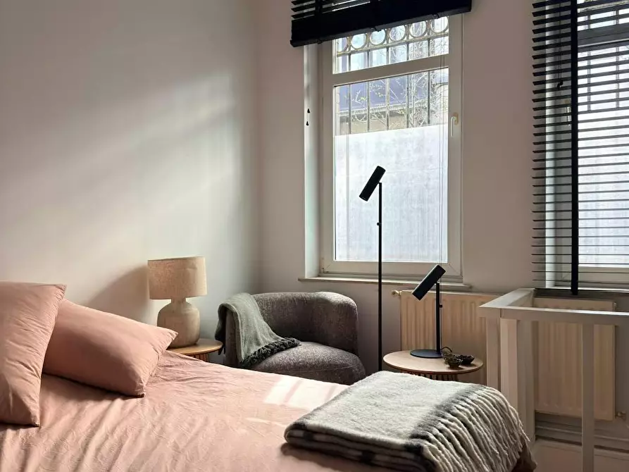 Immagine 3 di Appartamento in affitto  in Rue Souveraine a Ixelles