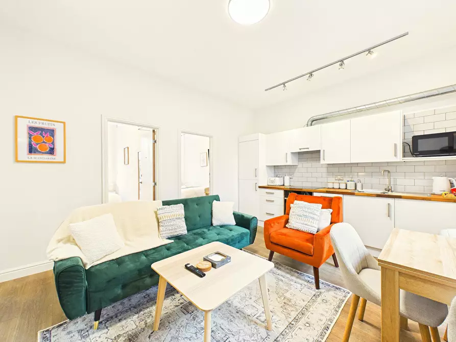 Immagine 6 di Appartamento in affitto  in Forest Road East a 