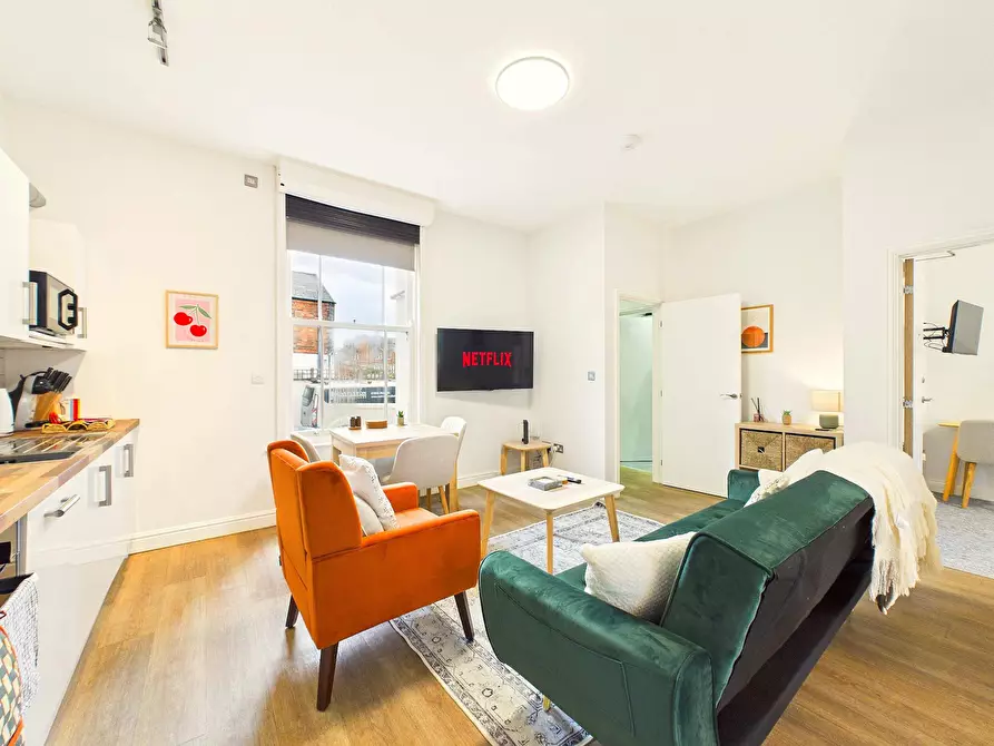 Immagine 4 di Appartamento in affitto  in Forest Road East a 