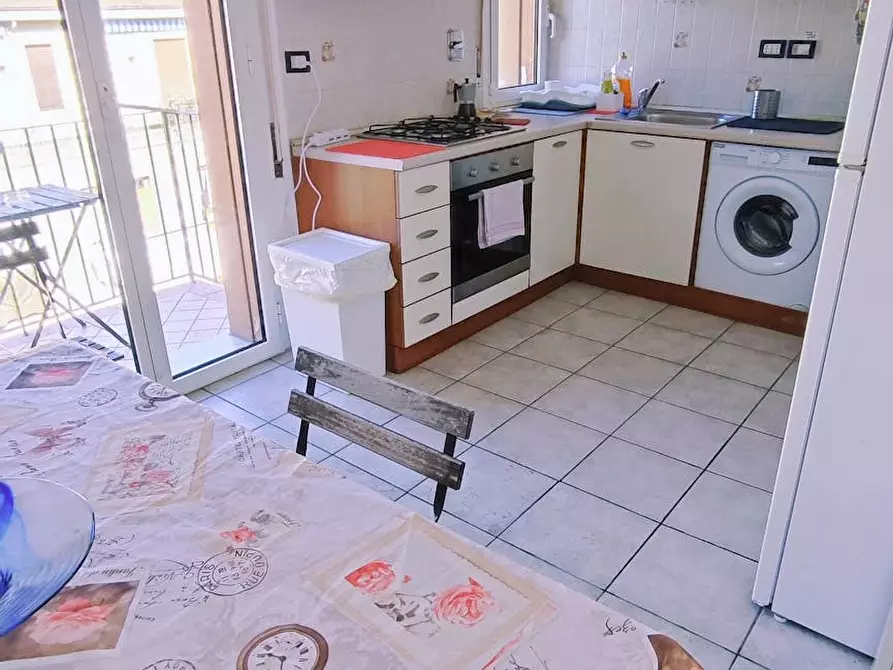 Immagine 1 di Appartamento in affitto  in Via de' Carracci a Bologna