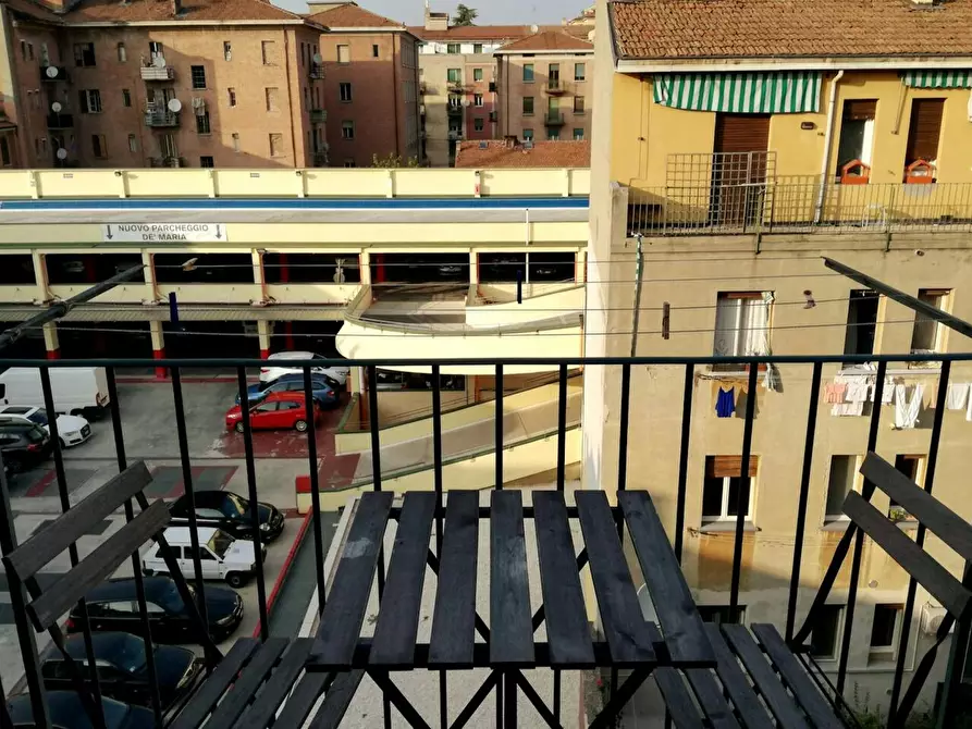 Immagine 5 di Appartamento in affitto  in Via de' Carracci a Bologna