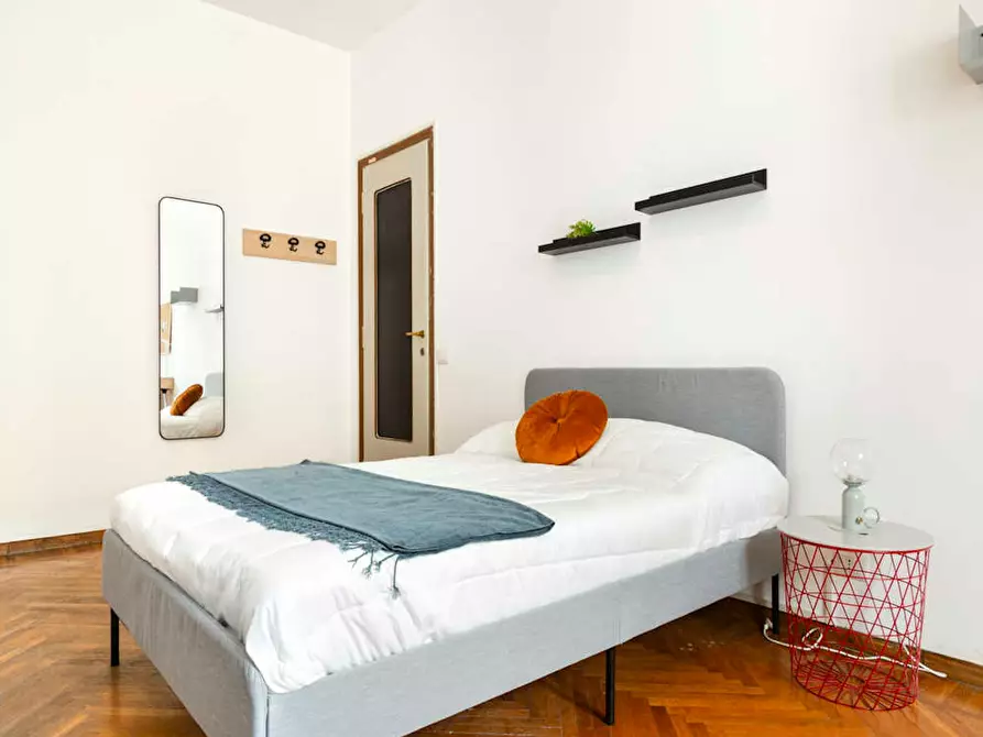 Immagine 2 di Camera in affitto  in Via Sebenico a Milano