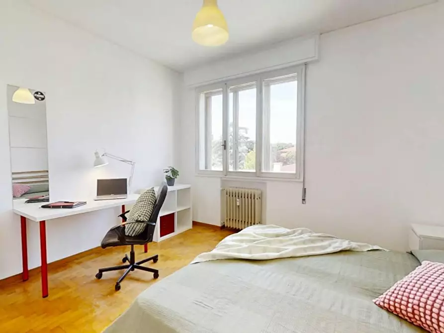 Immagine 3 di Camera in affitto  in Via Antonio Medin a Padova