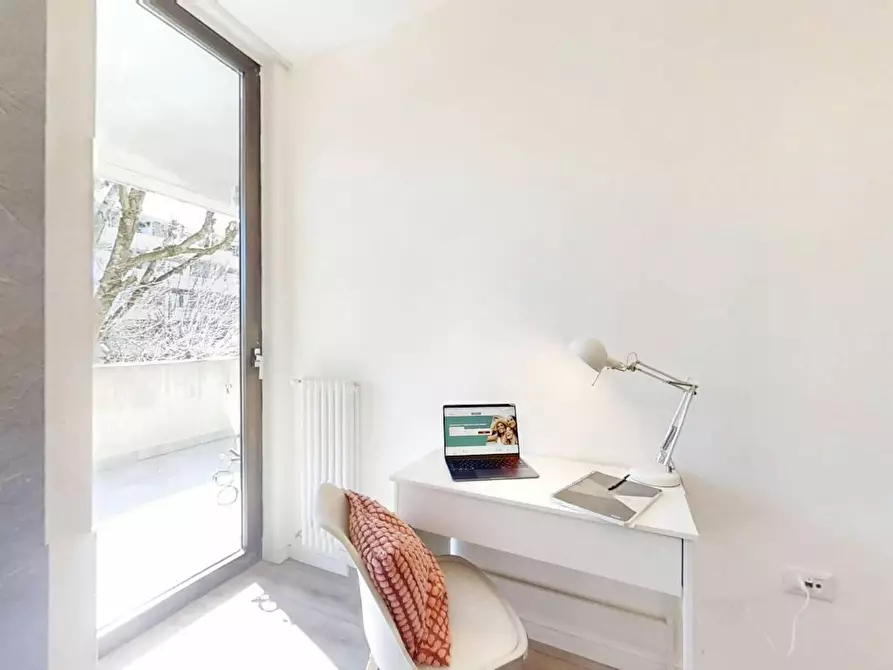 Immagine 4 di Camera in affitto  in Via Luigi Pellizzo a Padova