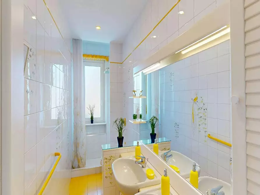 Immagine 2 di Camera in affitto  in Via Piedicavallo a Torino