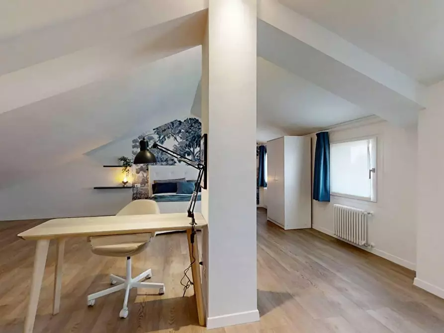 Immagine 6 di Camera in affitto  in Via Giosuè Carducci a Venezia