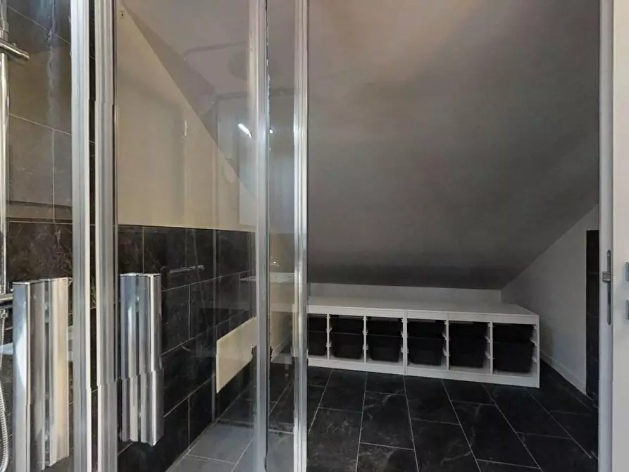 Immagine 9 di Camera in affitto  in Via Giosuè Carducci a Venezia