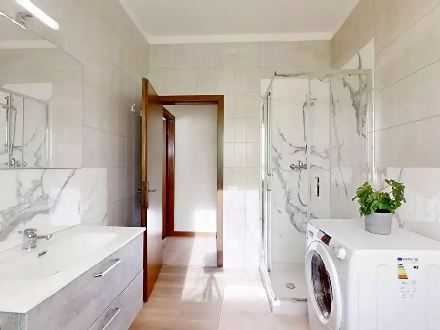 Immagine 8 di Camera in affitto  in Via Cernaia a Padova