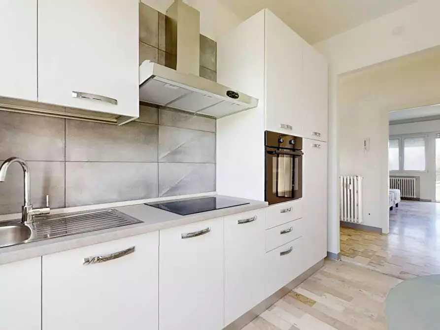 Immagine 1 di Camera in affitto  in Via Trento a Venezia